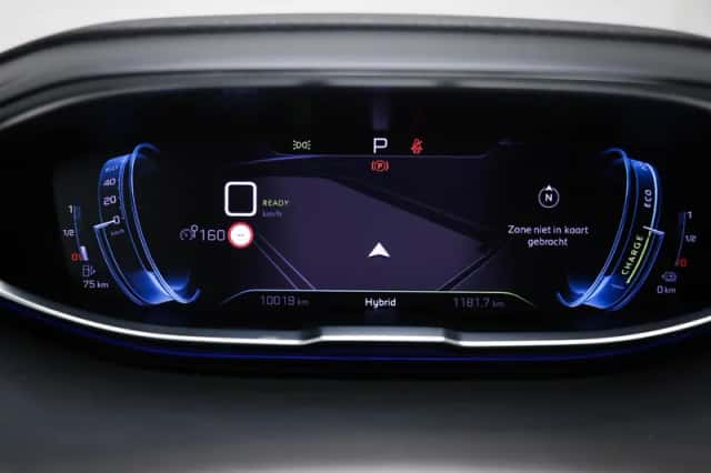 Peugeot 3008 (2024) thumbnail 4