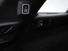 Jeep Grand Cherokee (2023) thumbnail 15