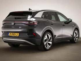 Volkswagen ID.4 (2021) thumbnail 2