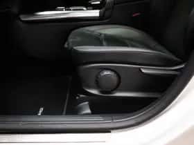 Mercedes-Benz GLA (2023) thumbnail 31