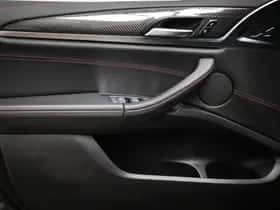 BMW X4 (2022) thumbnail 32
