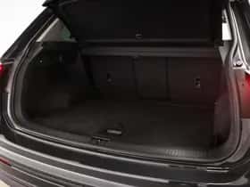 Volkswagen Tiguan (2018) thumbnail 13
