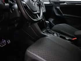 Volkswagen Tiguan (2018) thumbnail 30