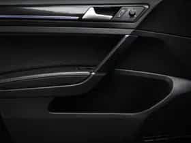 Volkswagen Golf (2018) thumbnail 29