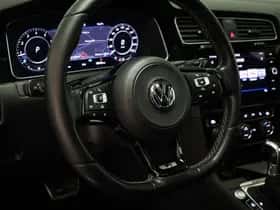 Volkswagen Golf (2018) thumbnail 35