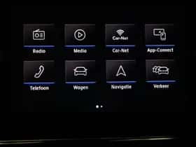 Volkswagen Golf (2018) thumbnail 51