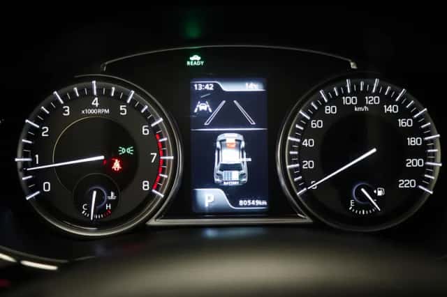 Suzuki Vitara (2023) thumbnail 4