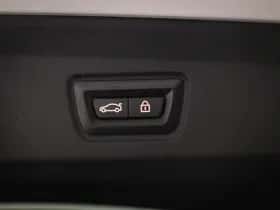 BMW i4 (2022) thumbnail 16