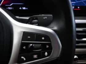 BMW i4 (2022) thumbnail 41