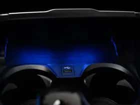 BMW i4 (2022) thumbnail 44