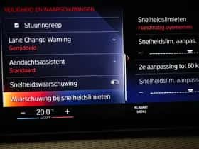 BMW i4 (2022) thumbnail 53