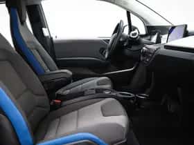 BMW i3 (2021) thumbnail 11