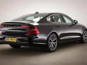 Volvo S90 (2018) thumbnail 2