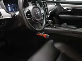 Volvo S90 (2018) thumbnail 29
