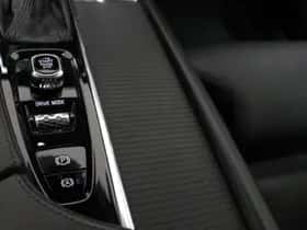 Volvo S90 (2018) thumbnail 35