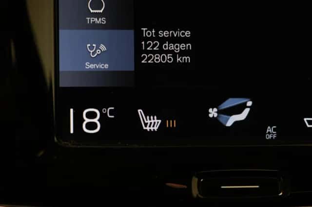 Volvo S90 (2018) thumbnail 5