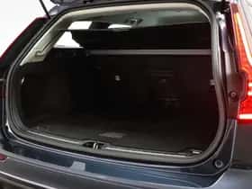 Volvo V60 (2020) thumbnail 13