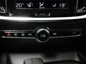 Volvo V60 (2020) thumbnail 36