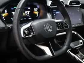 MG ZS (2025) thumbnail 30