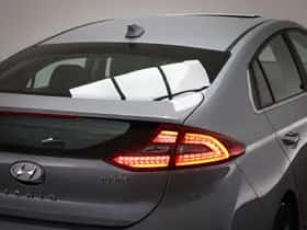 Hyundai Ioniq (2017) thumbnail 23