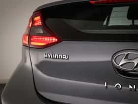 Hyundai Ioniq (2017) thumbnail 24