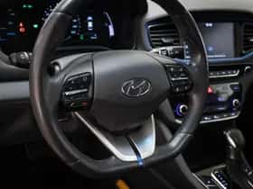 Hyundai Ioniq (2017) thumbnail 31