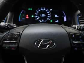 Hyundai Ioniq (2017) thumbnail 33