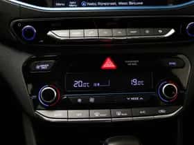 Hyundai Ioniq (2017) thumbnail 44