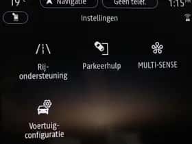 Renault Arkana (2024) thumbnail 41