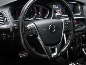 Volvo V40 (2017) thumbnail 26