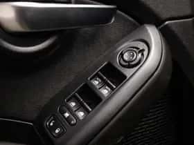 Fiat 500X (2023) thumbnail 25