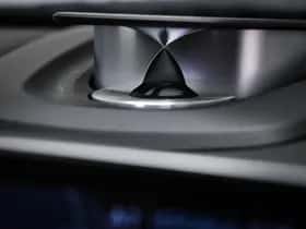 BMW X6 (2018) thumbnail 7