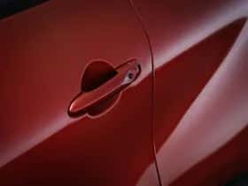 Renault Captur (2015) thumbnail 17