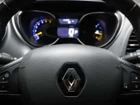 Renault Captur (2015) thumbnail 31