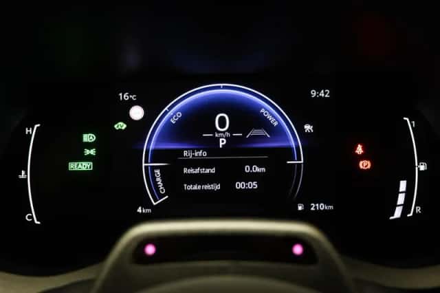Toyota Yaris Cross (2026) thumbnail 3
