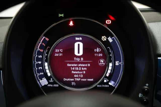 Fiat 500C (2018) thumbnail 6