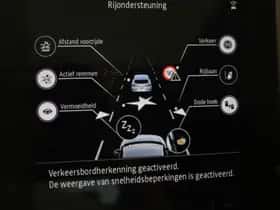 Renault Mégane (2022) thumbnail 43