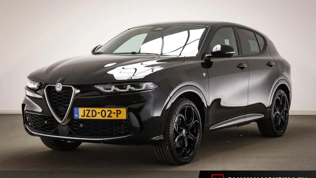 Alfa Romeo Tonale (2024) — foto 1