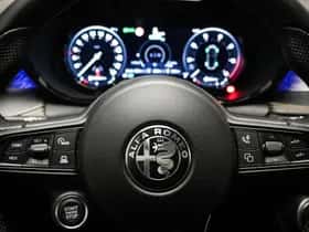 Alfa Romeo Tonale (2024) thumbnail 39