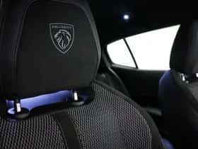 Peugeot 408 (2024) thumbnail 10