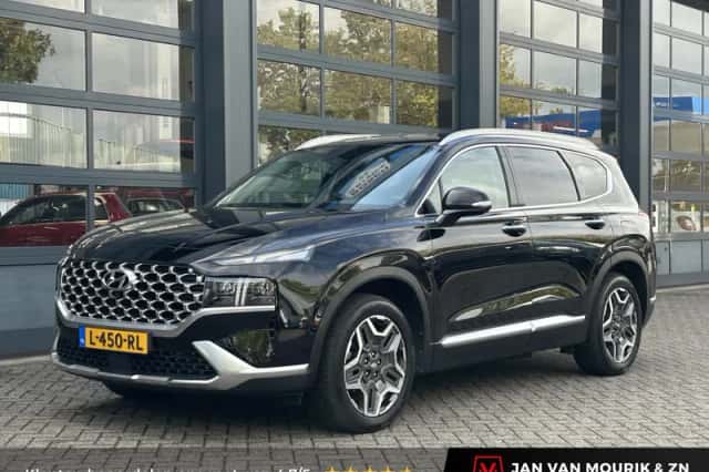 Hyundai Santa Fe (2021) thumbnail 1