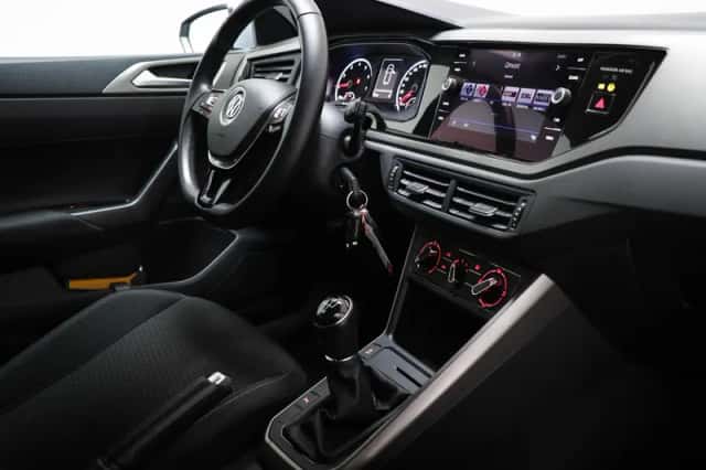 Volkswagen Polo (2018) thumbnail 3