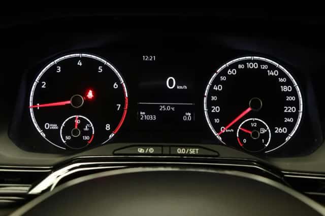 Volkswagen Polo (2018) thumbnail 4