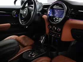 MINI Cooper (2021) thumbnail 7