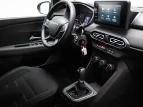 Dacia Sandero (2024) thumbnail 3