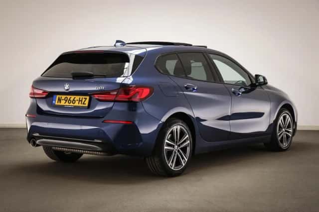 BMW 1-Serie (2021) thumbnail 2