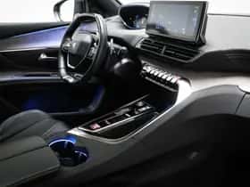 Peugeot 3008 (2023) thumbnail 3