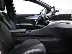 Peugeot 3008 (2023) thumbnail 7