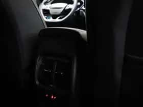 Ford Kuga (2026) thumbnail 3