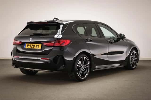 BMW 1-Serie (2021) thumbnail 2